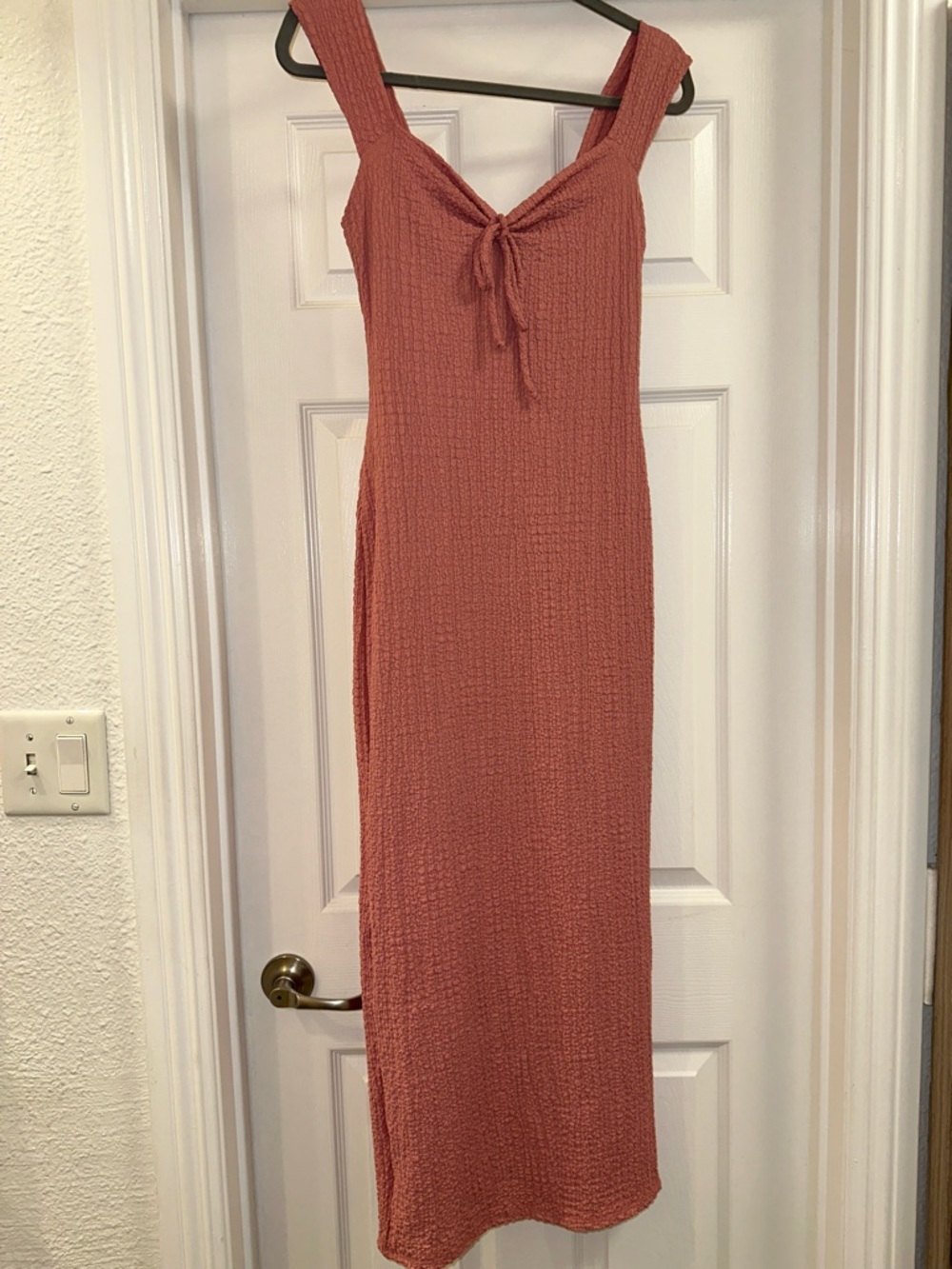 Women's Salmon pink Tie-Front Textured Midi Dress